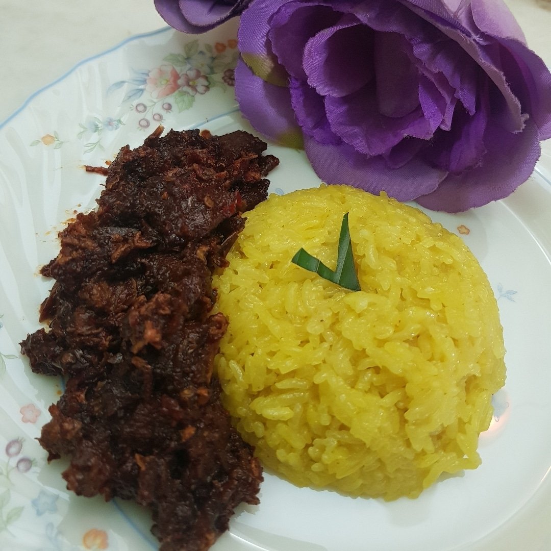 Pulut Kuning Warisan Mommy