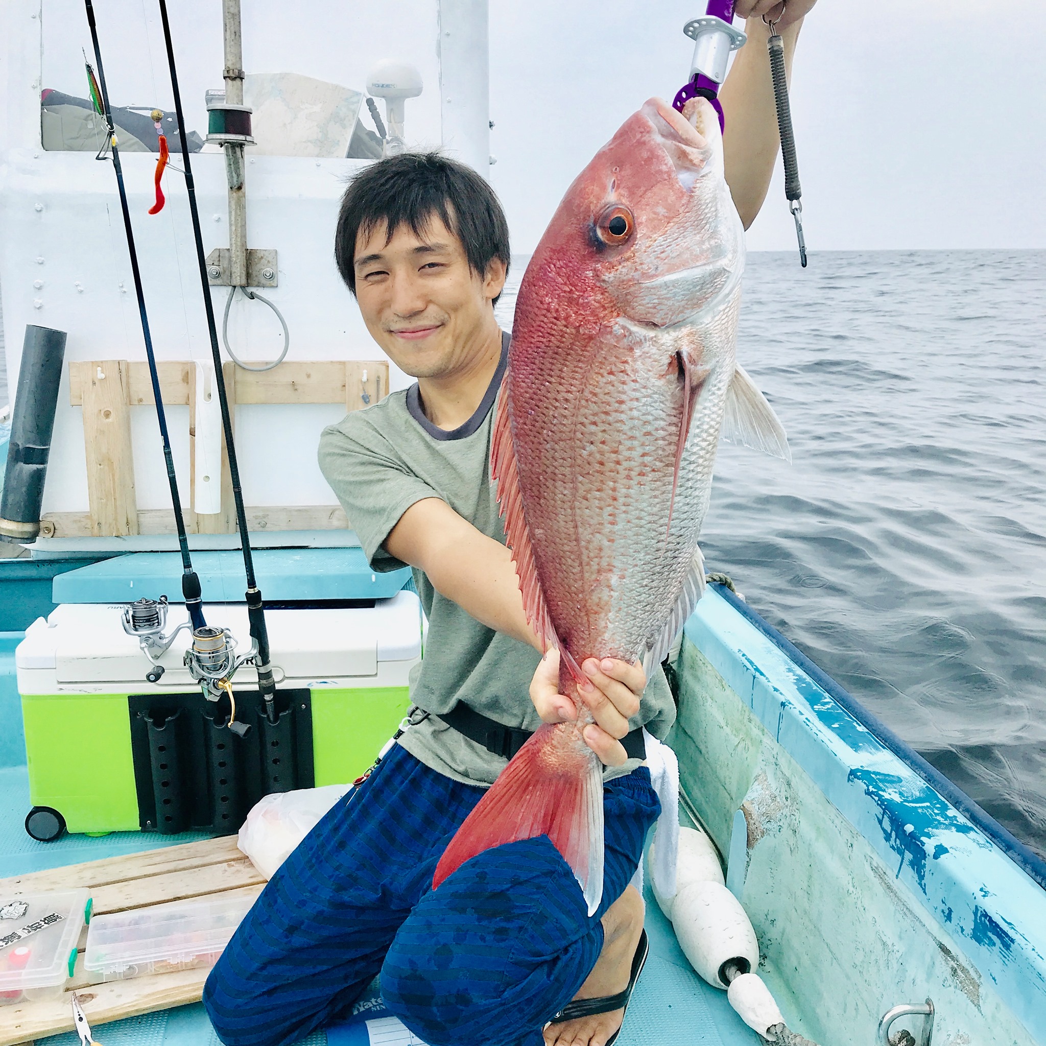 釣船はたのうら