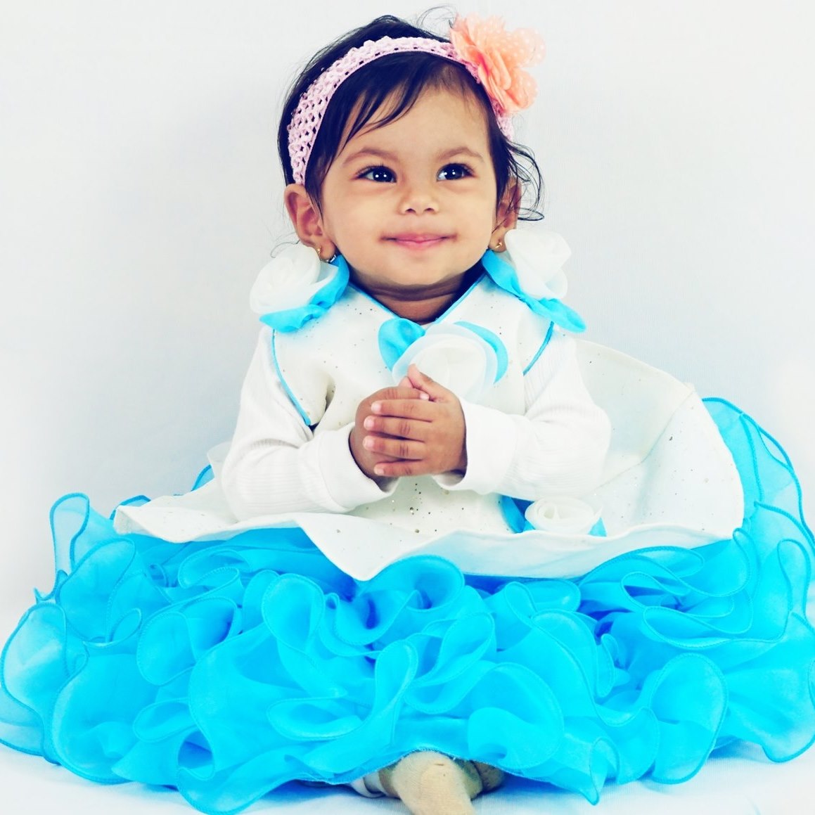 Famous Kavya Rathi