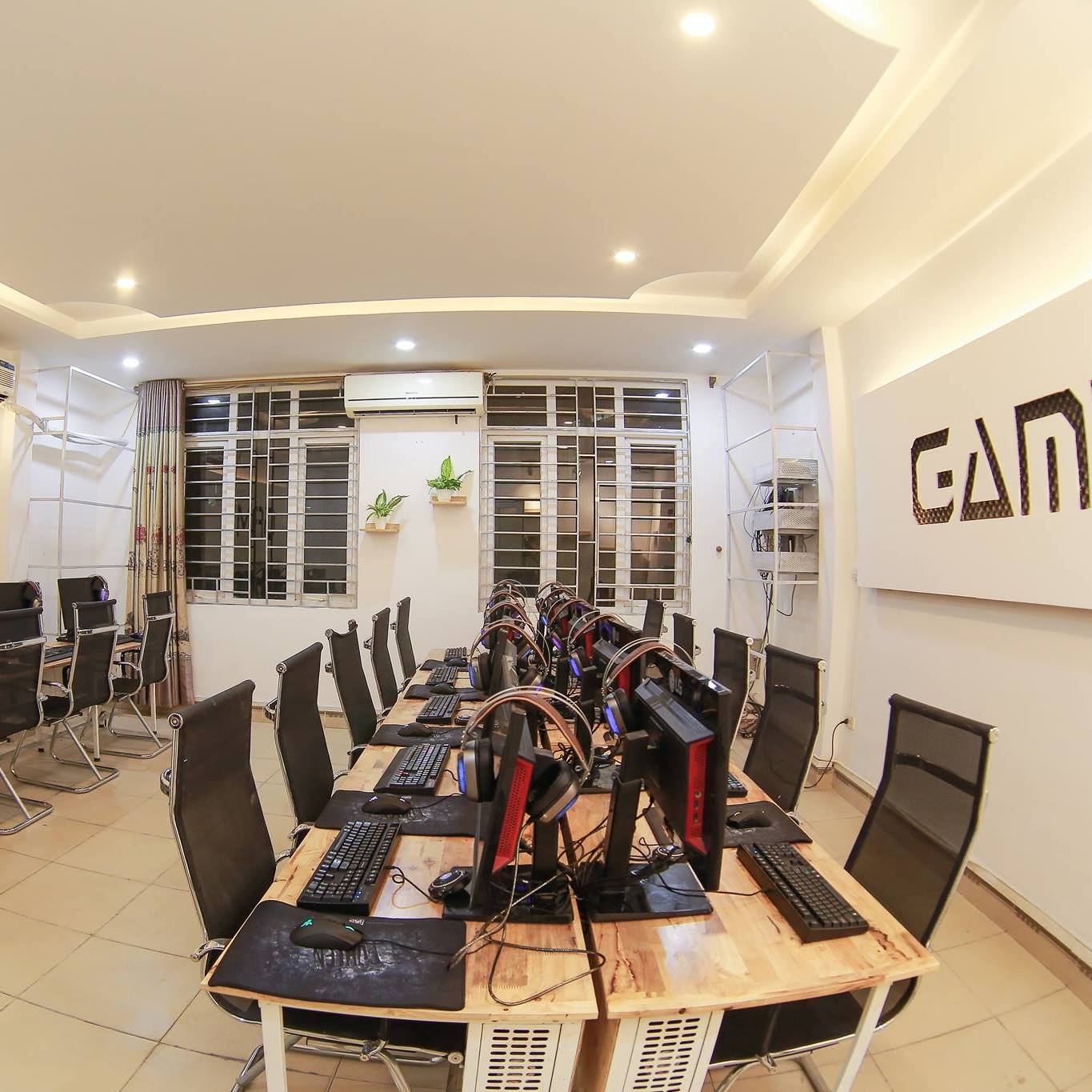 Gaming House -24a Đặng Tiến Đông | Hanoi