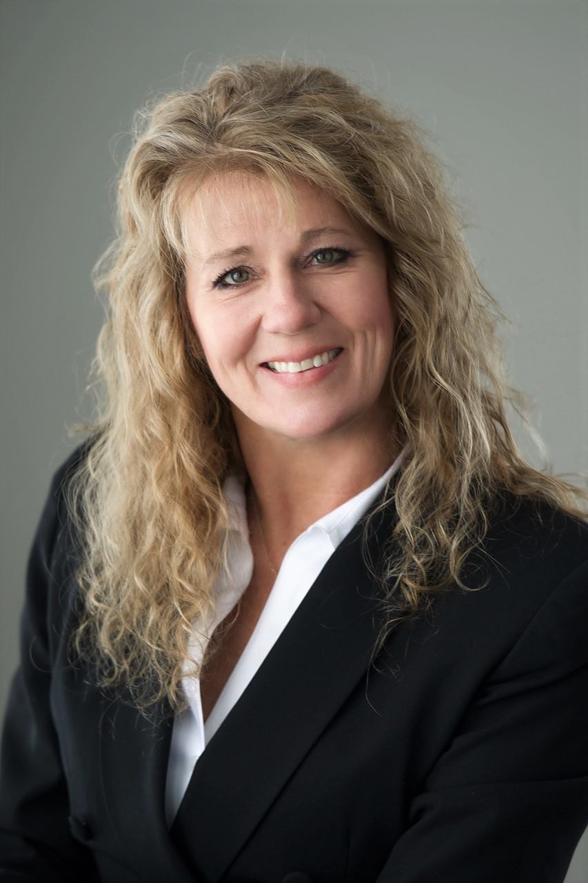 Lauri Buursma | Muskegon MI