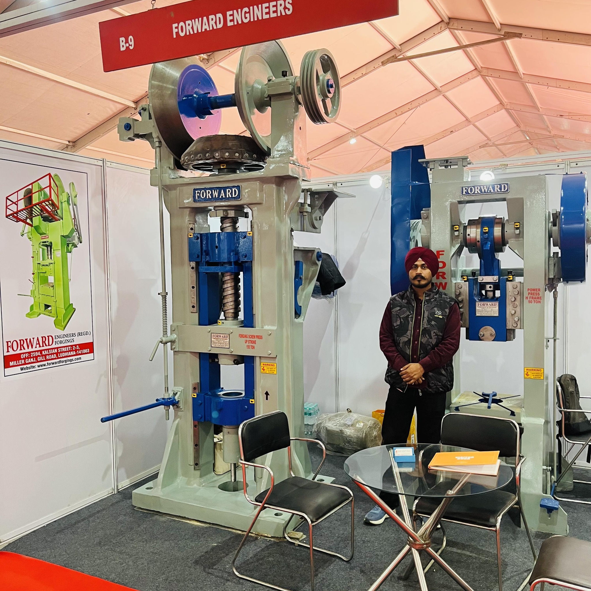 Forward Engineers Hot forging screw press up stroke anddown stroke