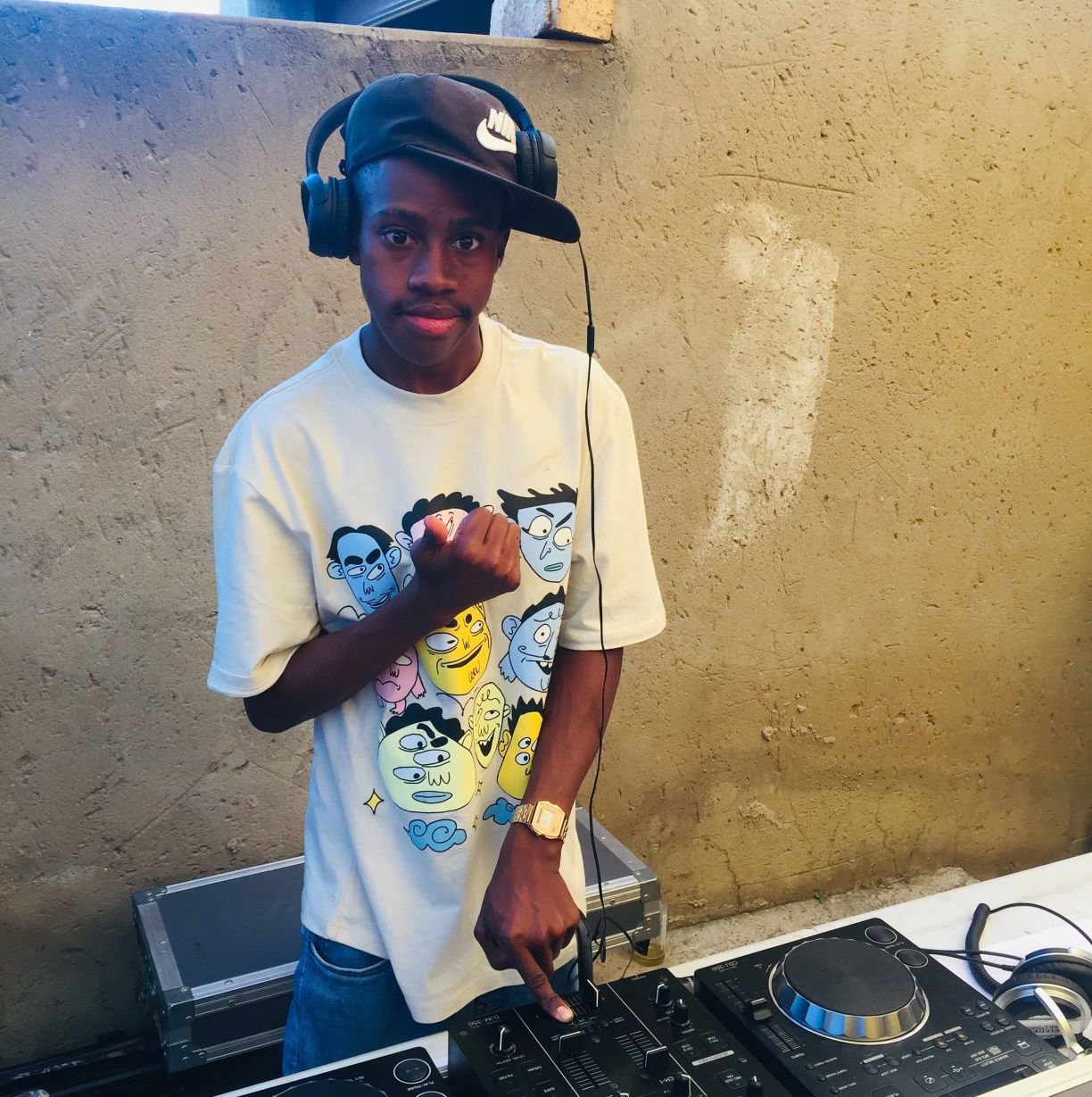Mr Ten10 on the desk