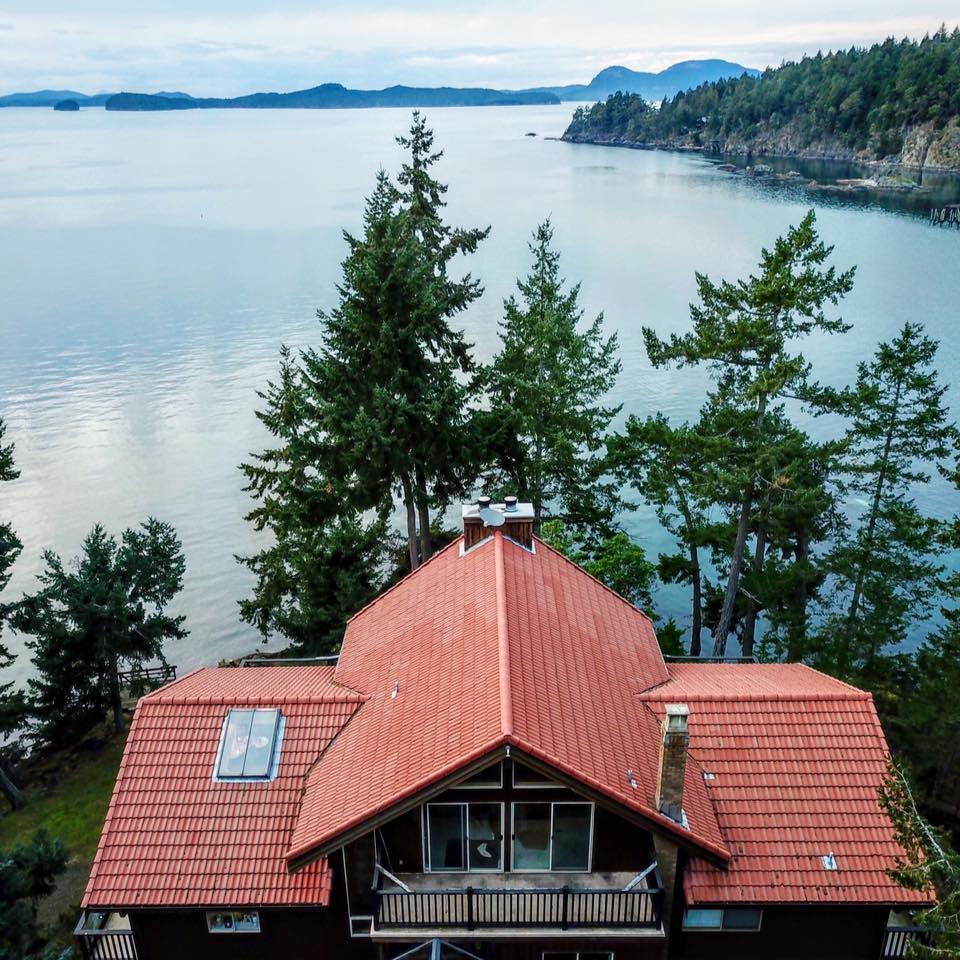 Orca View Lodge | Pender Island BC