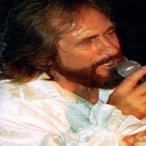 Larry Santos