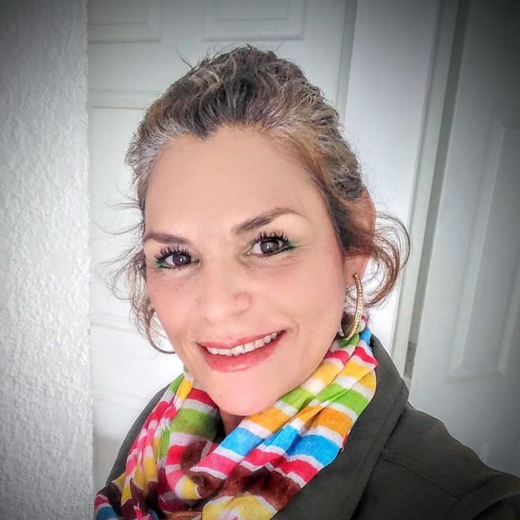 Maria Sanchez Ruelas-Docente & Escritora