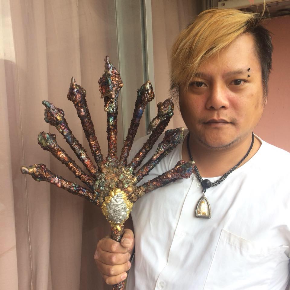 力泥聖物 Leklai