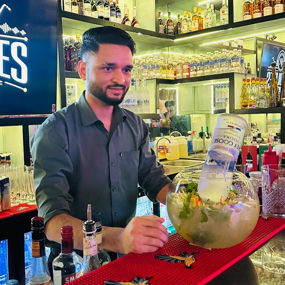 Liquid chef Love Rathod | Dubai