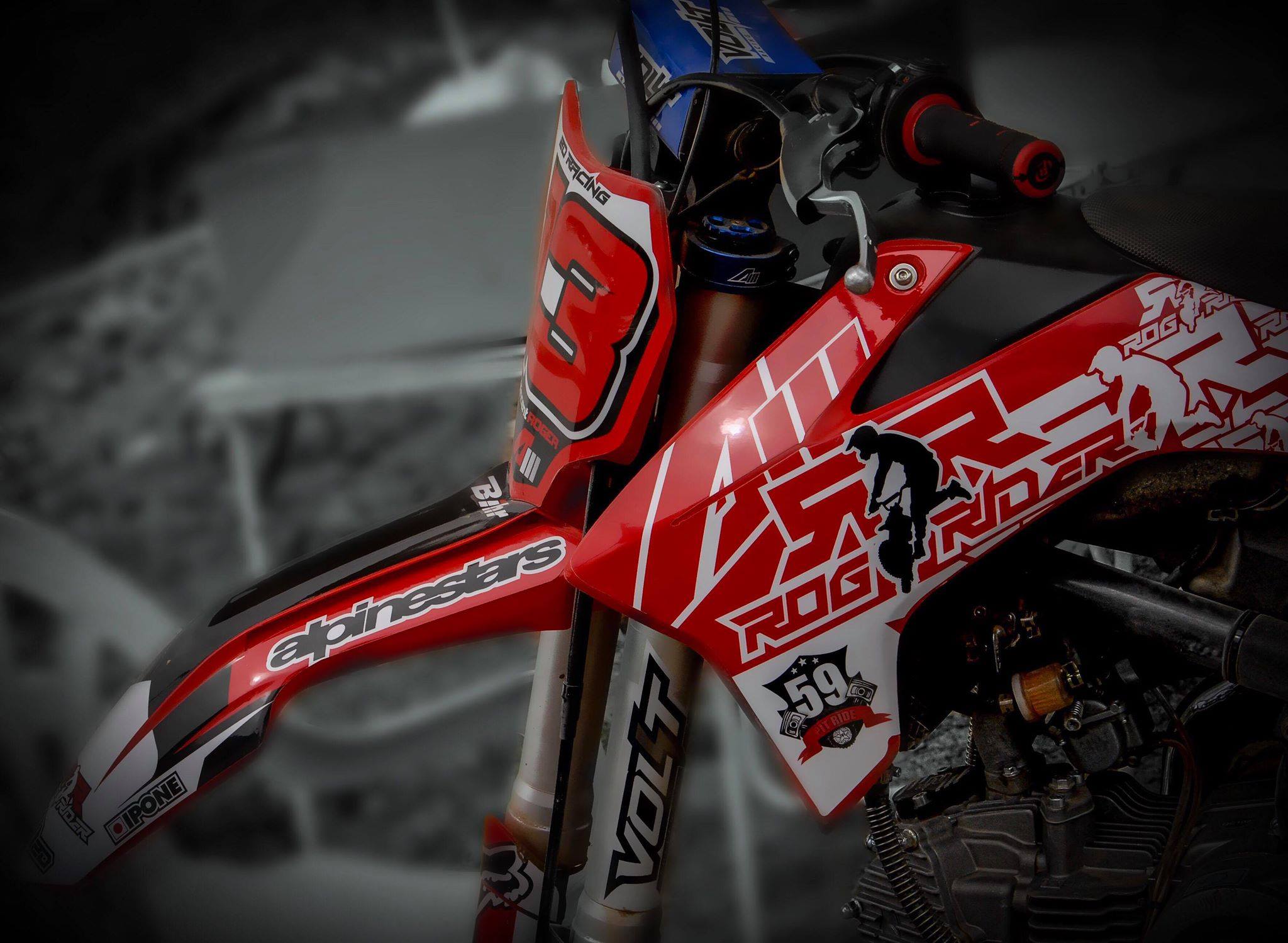 REVOQ - REVOQ updated their cover photo.