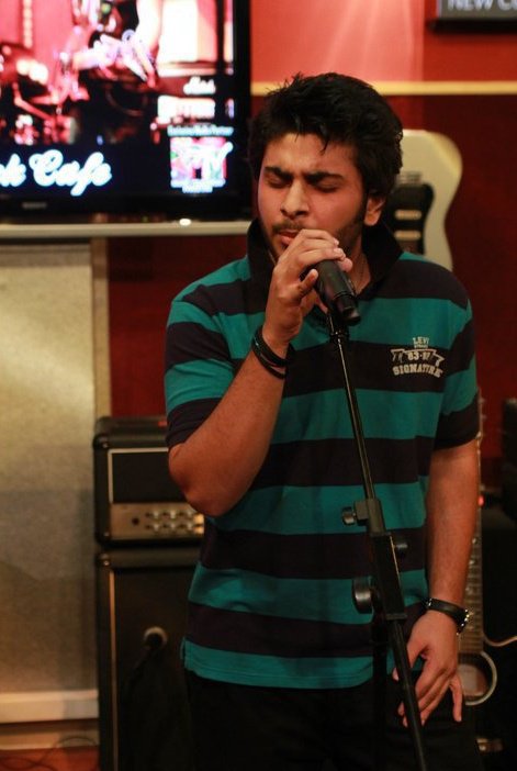 MANI RIAZ