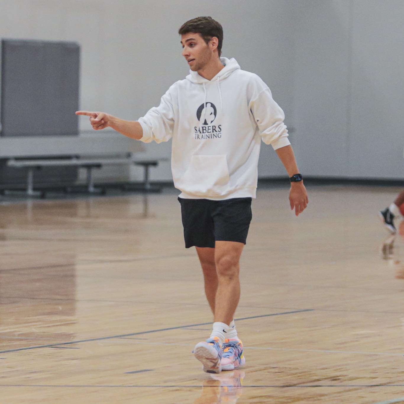 You're coach won't play you if your weak hand is 🗑️ No excuses, get to ...
