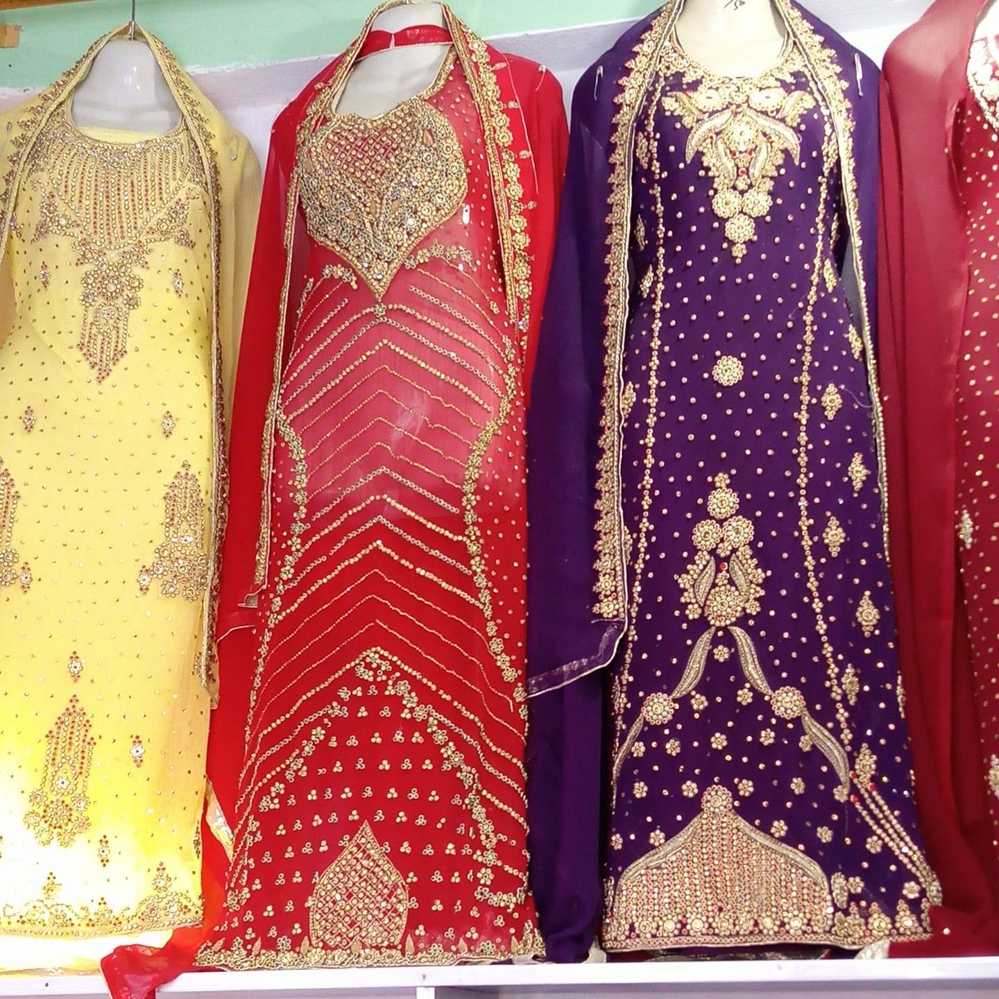 Sana cloth hous