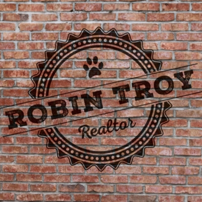Realtor Robin Troy on Reels