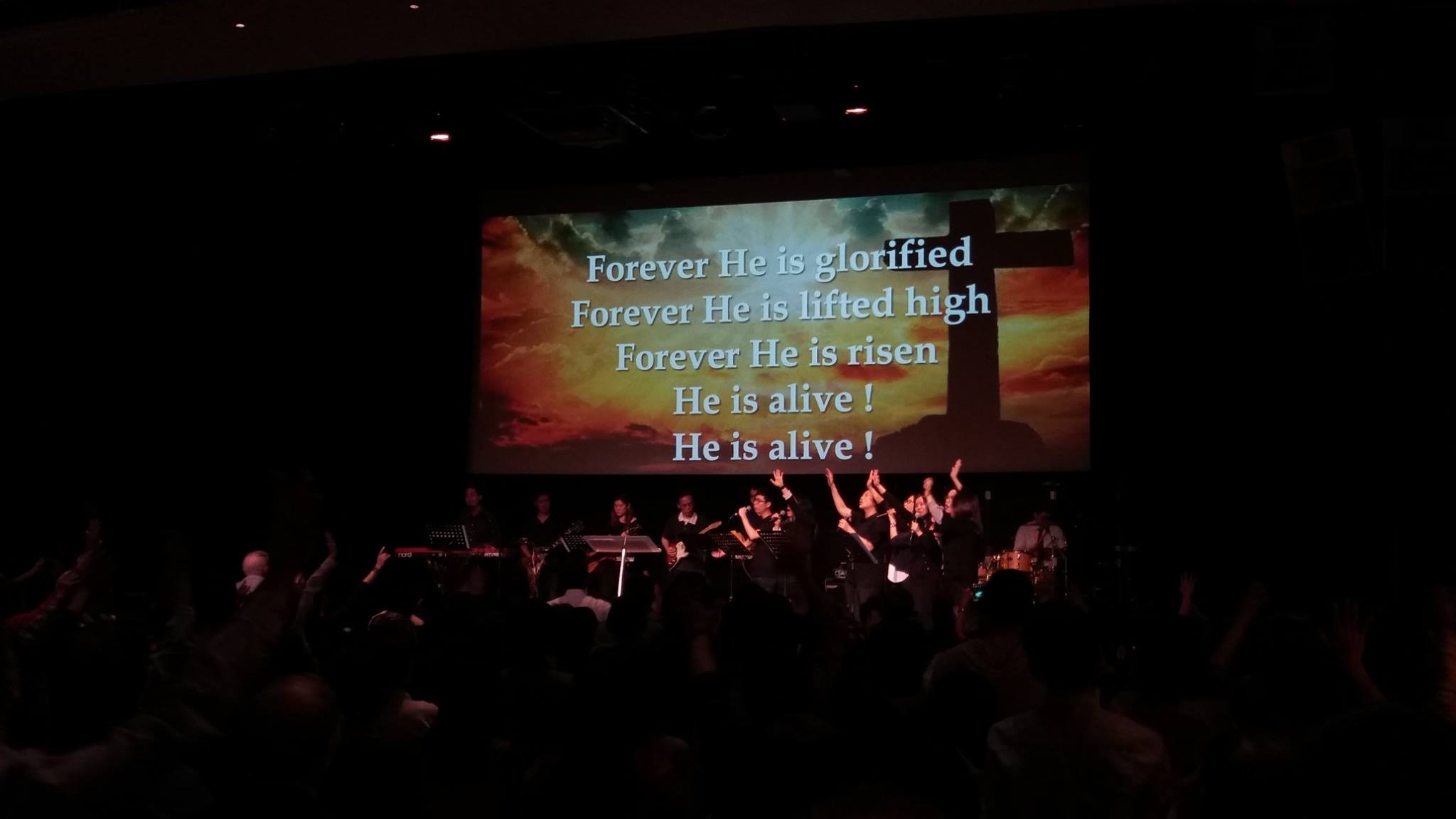 世界宗教資料館 - 《主禱文》The Lord's Prayer 《主禱文》，又稱為〔天主經〕、〔上帝經〕，是基督教最為人所知的禱詞，是最為 ...