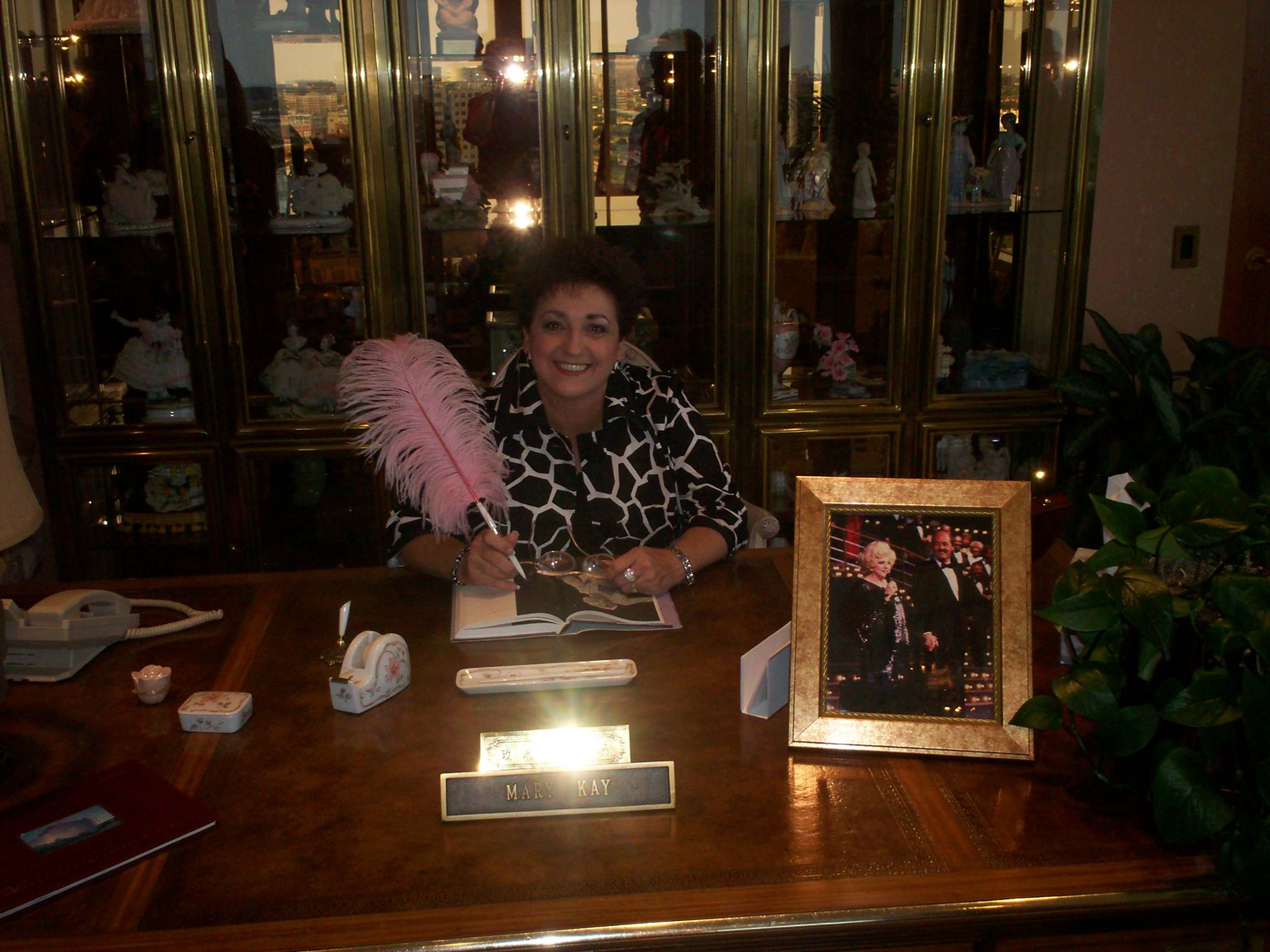 Sandra Fish-Mary Kay Beauty Consultant | Sacramento CA