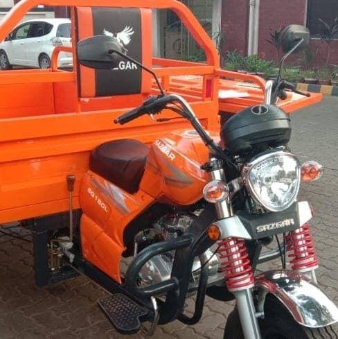 Pak Azeem Autos