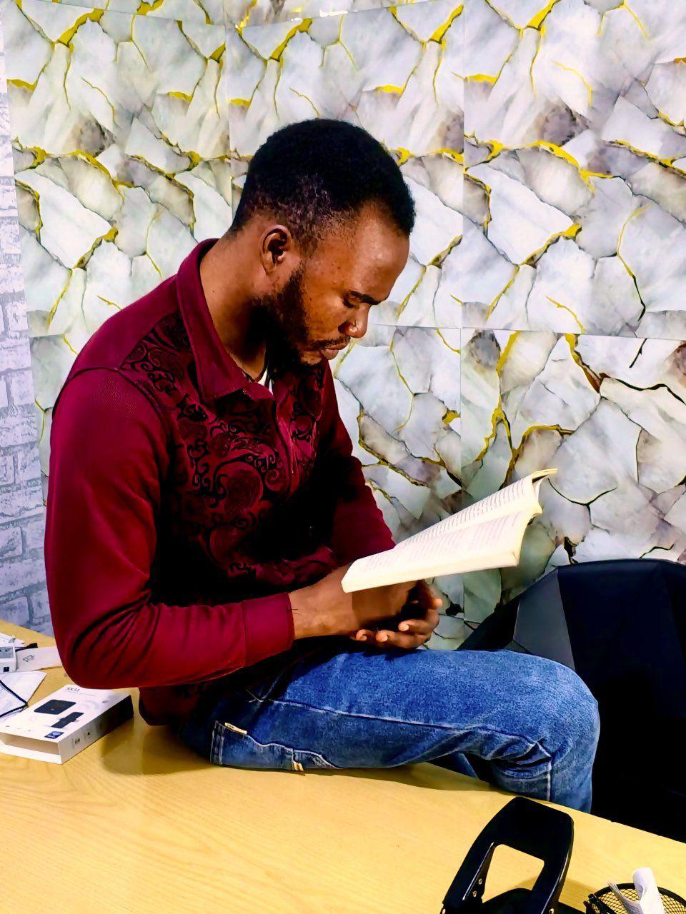 apostle-kenny-nkowani-comfort