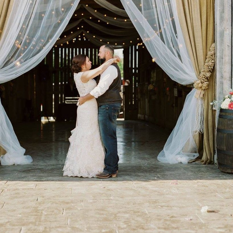 Robards Barn & Venue | Shepherdsville KY