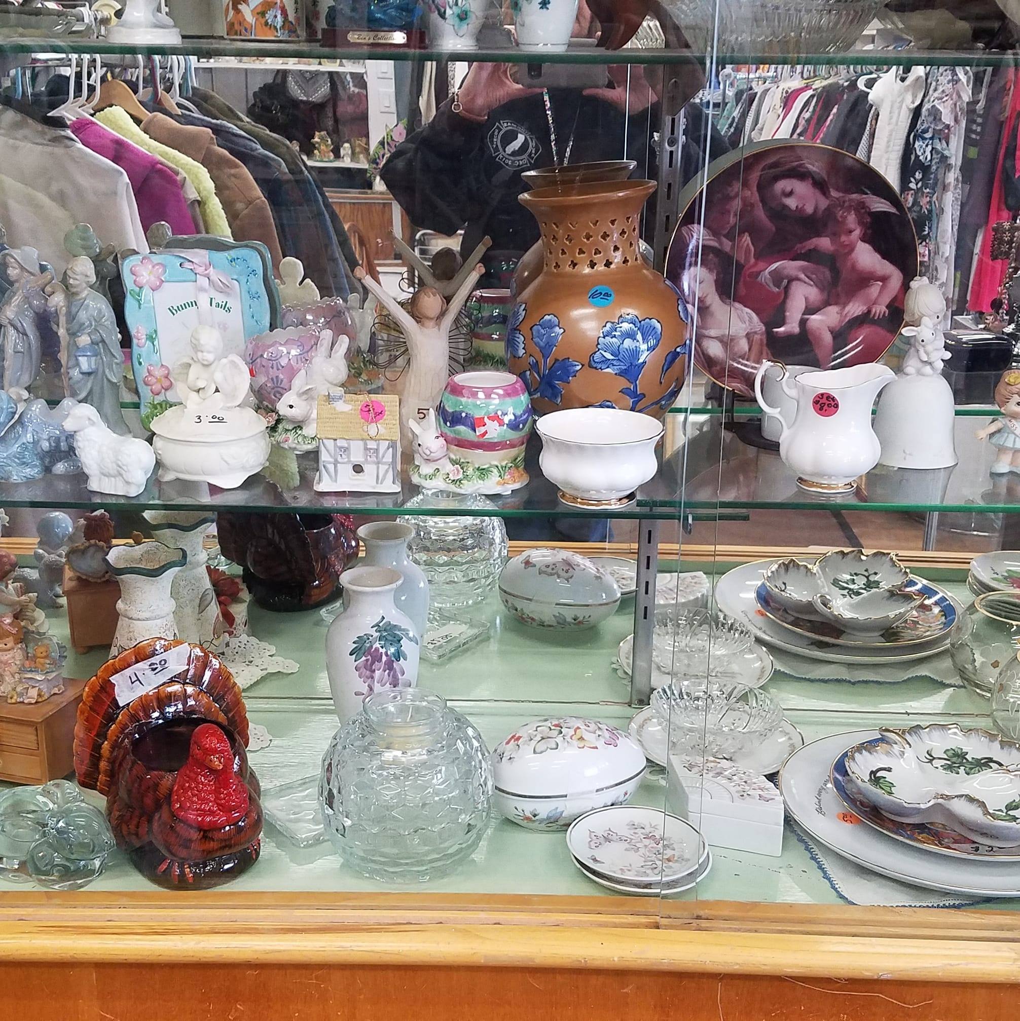 CR STUFF Thrift Shop | Susanville CA