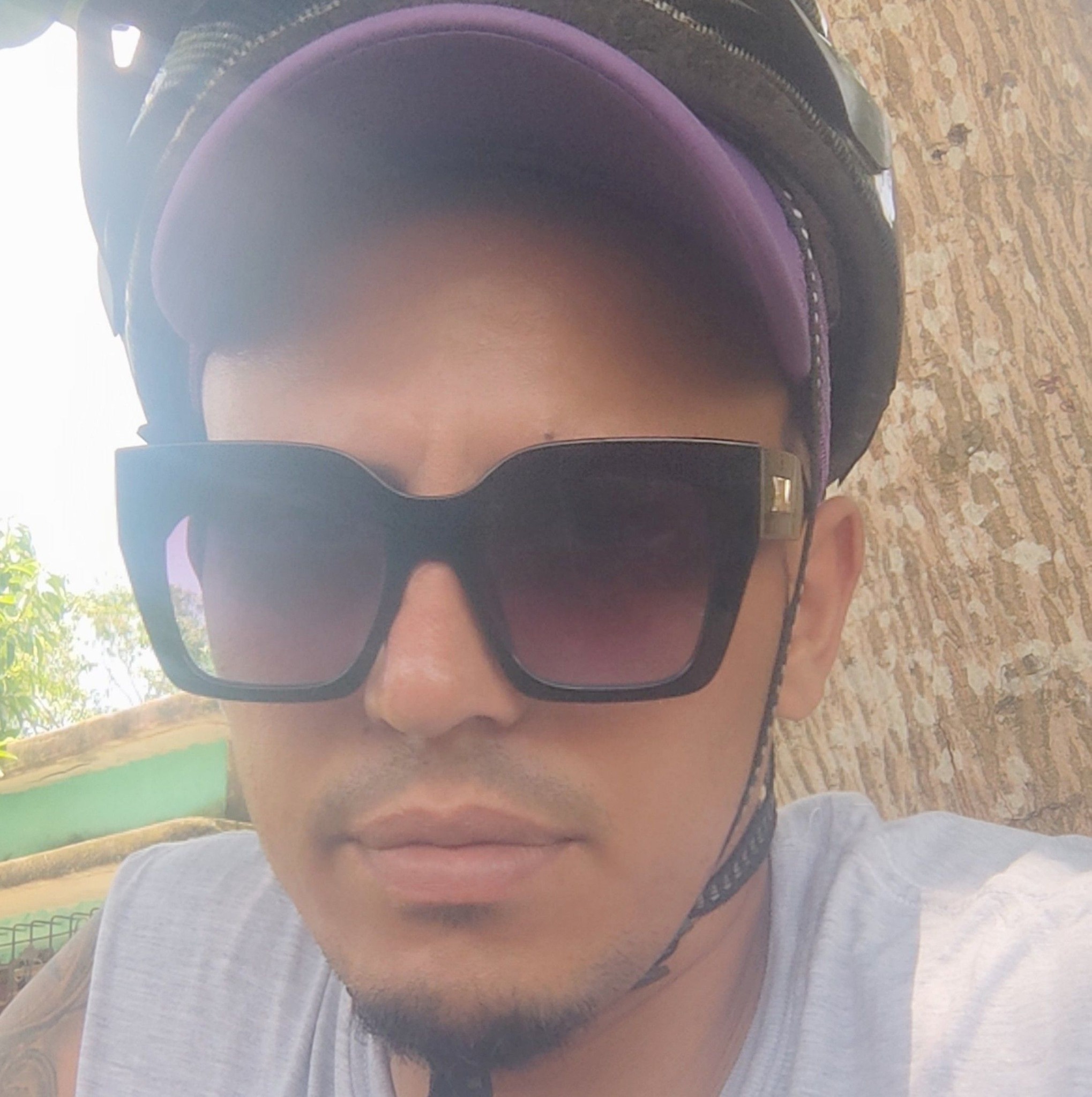 ¡TONY Y SU AMETRALLADORA! 🔫💀TONY QUIERE MORIR CON ESTILO. ¿Pistola o ...