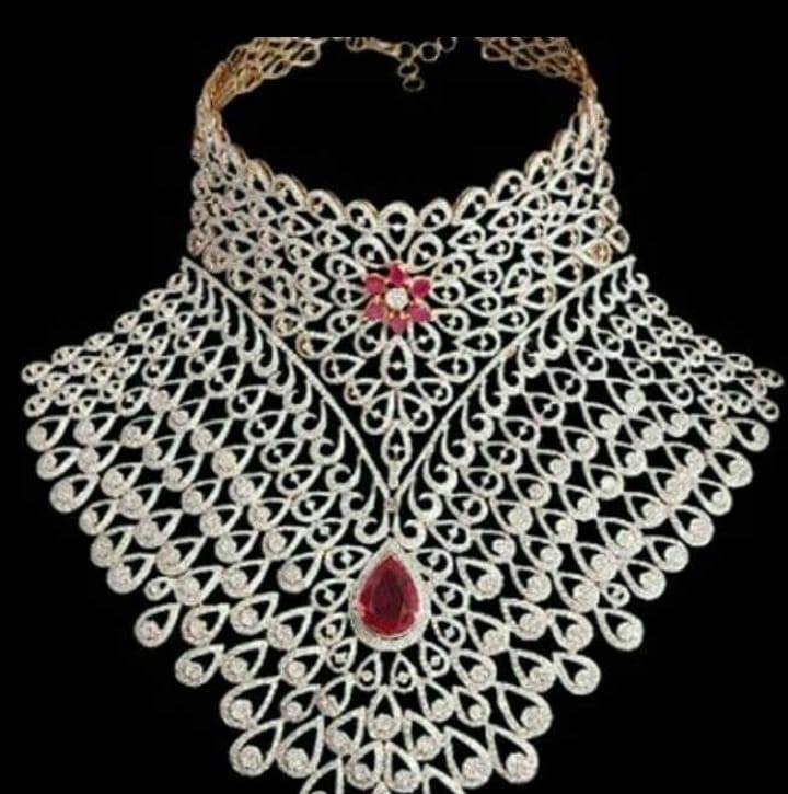 Rose Jewelleries and beauty products