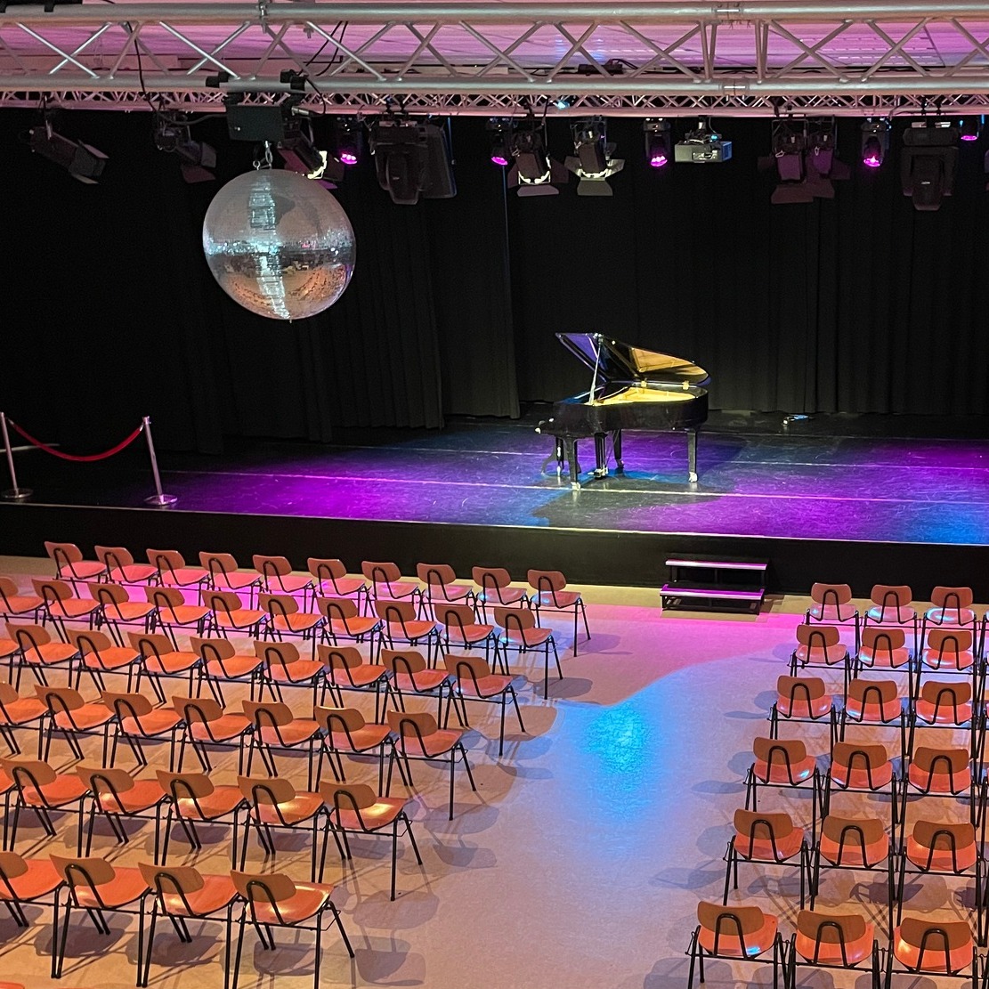 Hofstad Theater | The Hague