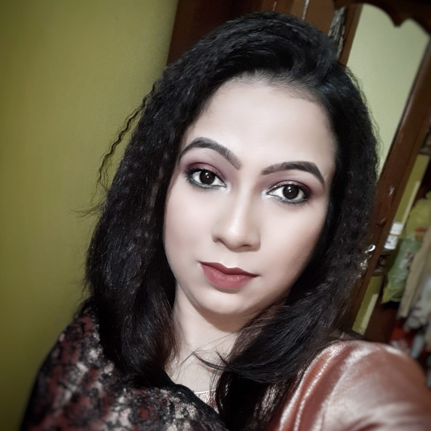 TrishnA MakeoveR