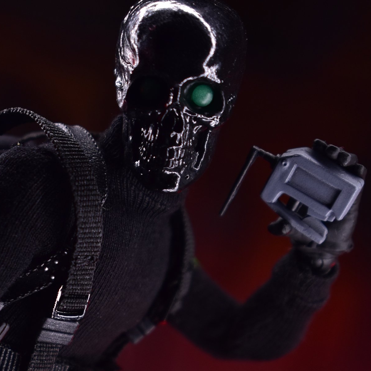 mezco-one-12-by-toys-addict-bangkok