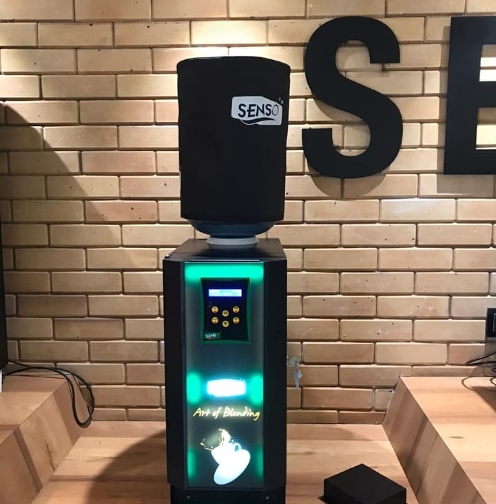 Senso tea and coffee vending machine