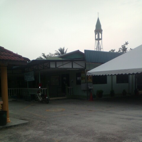 Masjid nurul amin kg merbau sempak