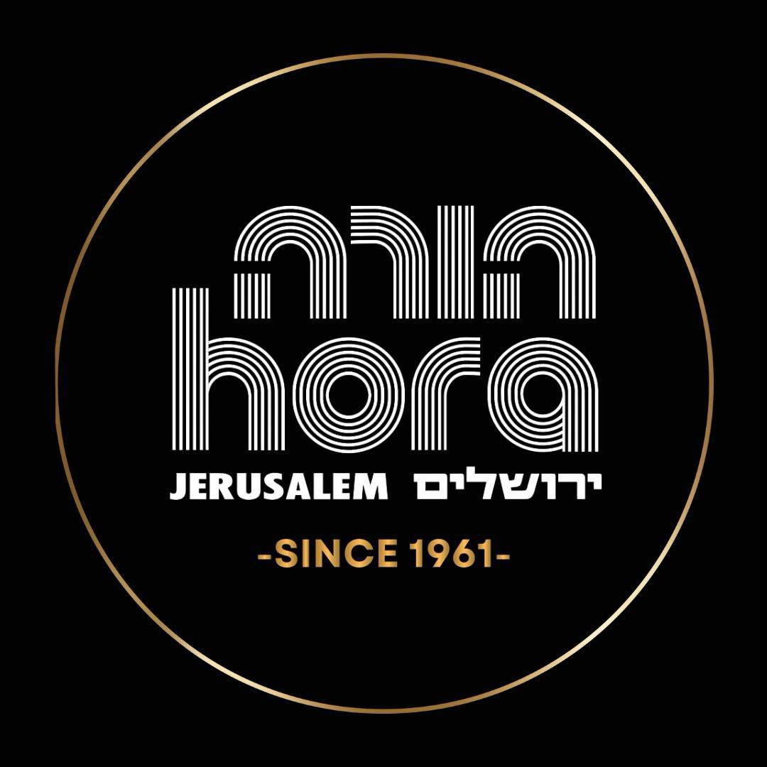 הורה - חג חנוכה שמח 🤍💛 🤍💛 מאחלים לכולם אור שגדל בכל תנועה ופעימה וניסים ...