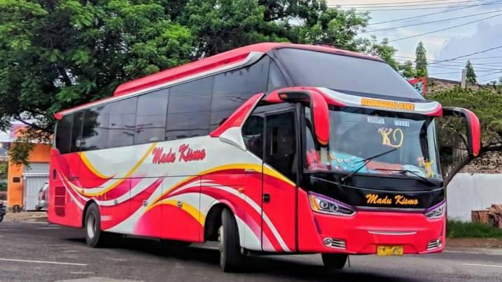 Bus jawa lintas sumatra