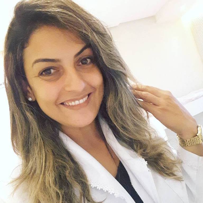 Fisioterapeuta Lenira Cunha