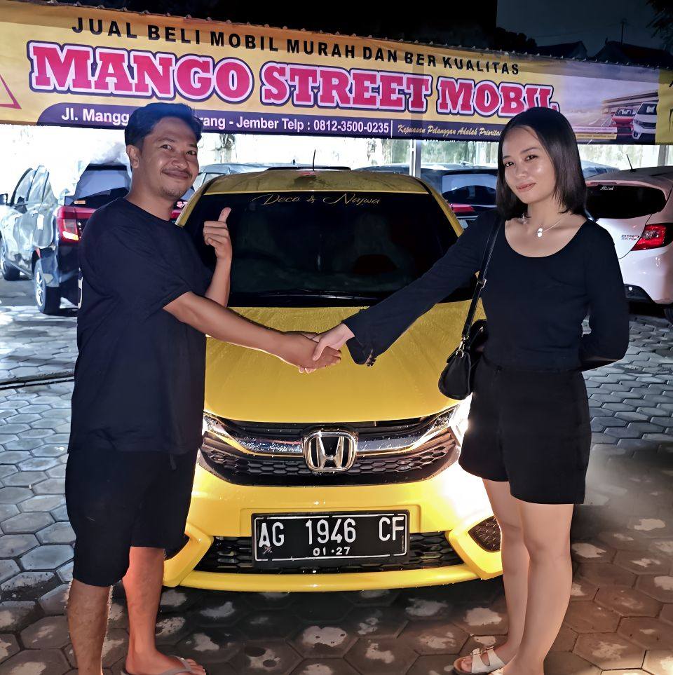 Showrom Mangostret | Jember