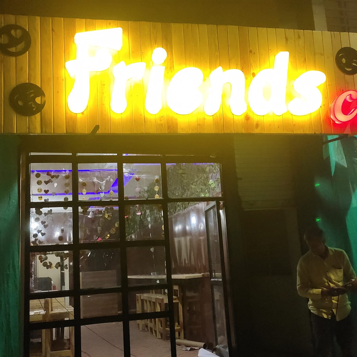 Friends Corner