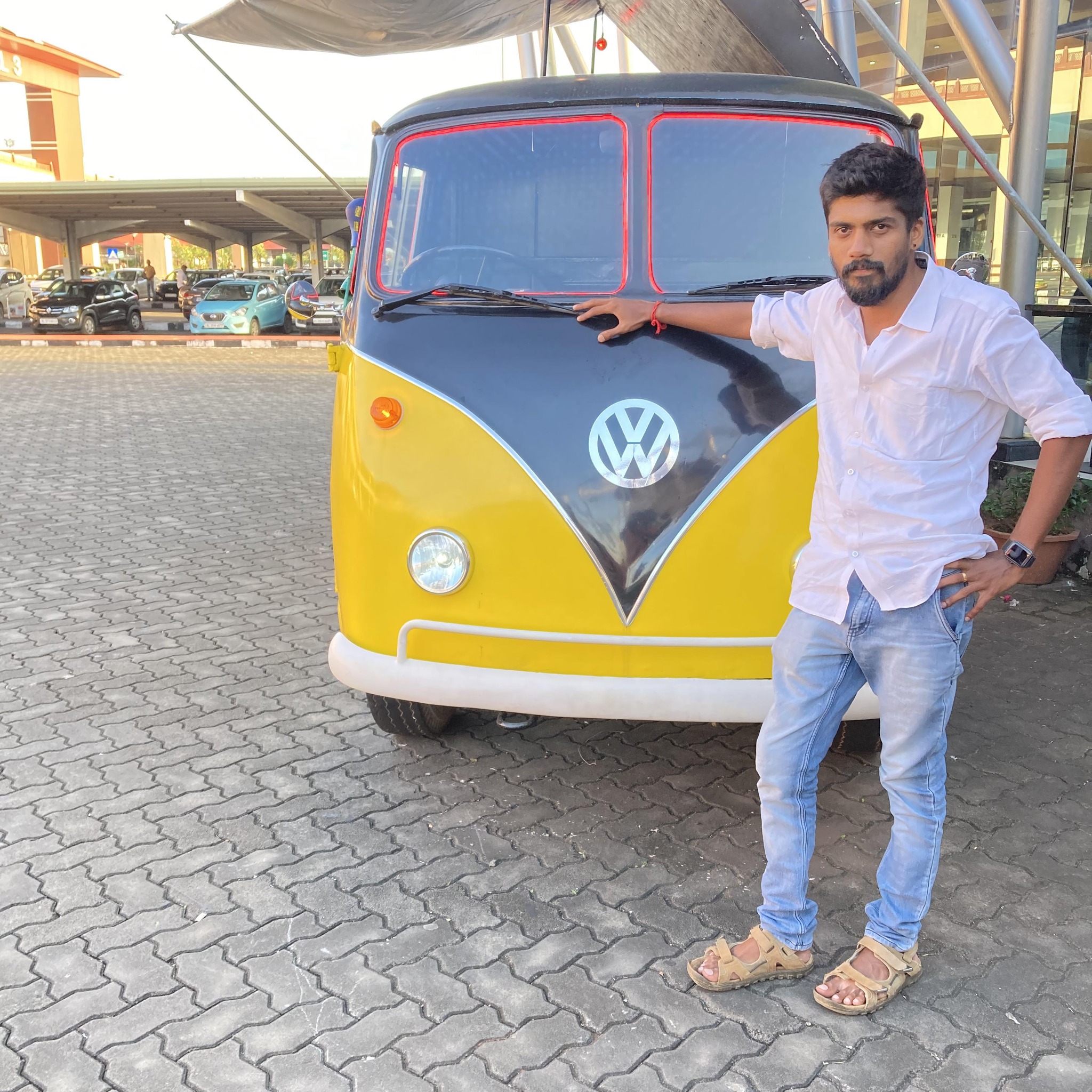 Akhil.R.Kumar