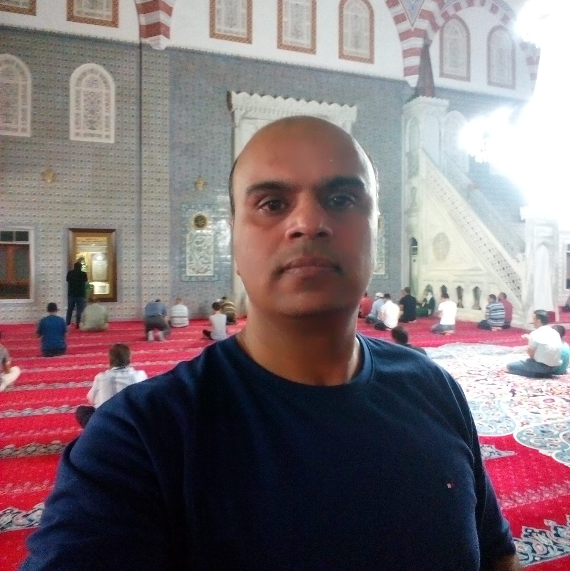 Rashid Naeem Physiotherapist