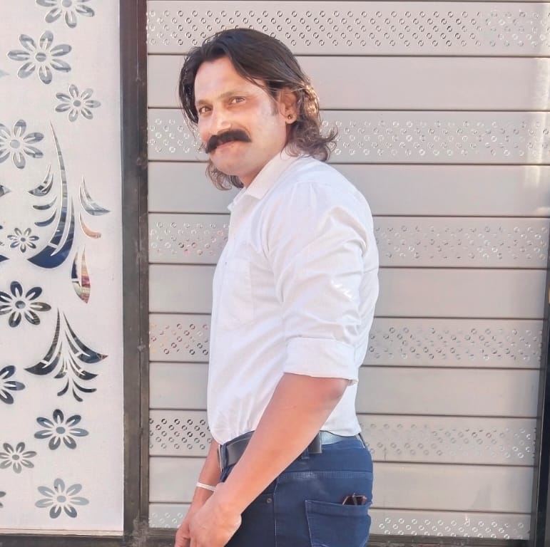 Actor Jivan Mahire