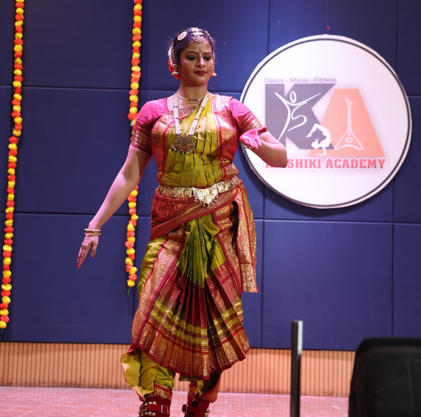 Kaishiki Academy of Dance Music & Fitness | Navi Mumbai (New Mumbai)