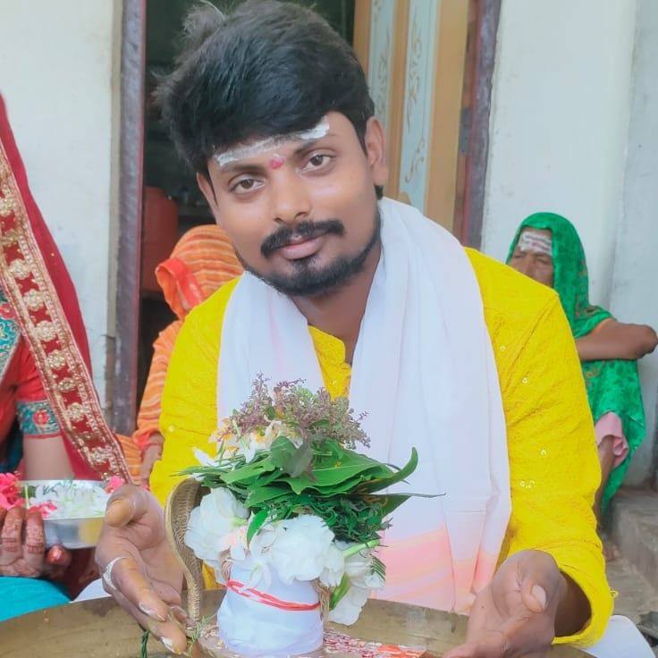 Singer pritesh ranjan tiwari fan club