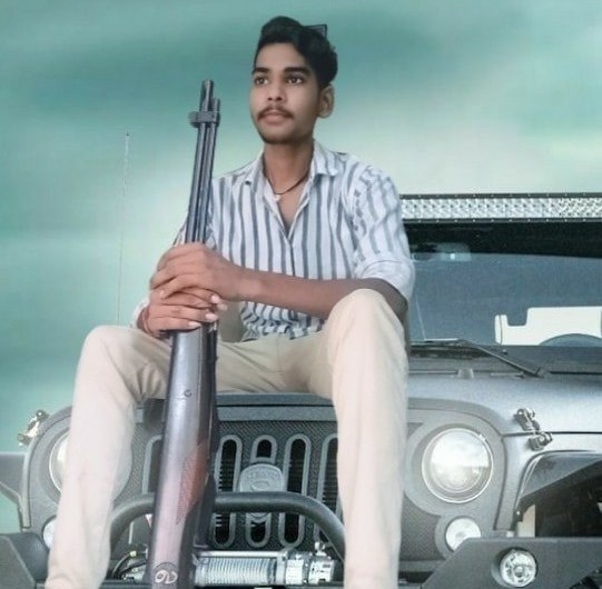 Thakur Raj studio
