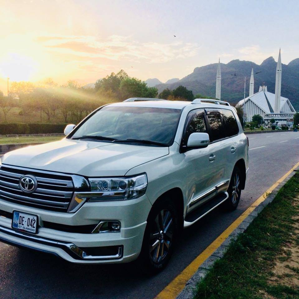 IBNE ubaid Motors and rent a car