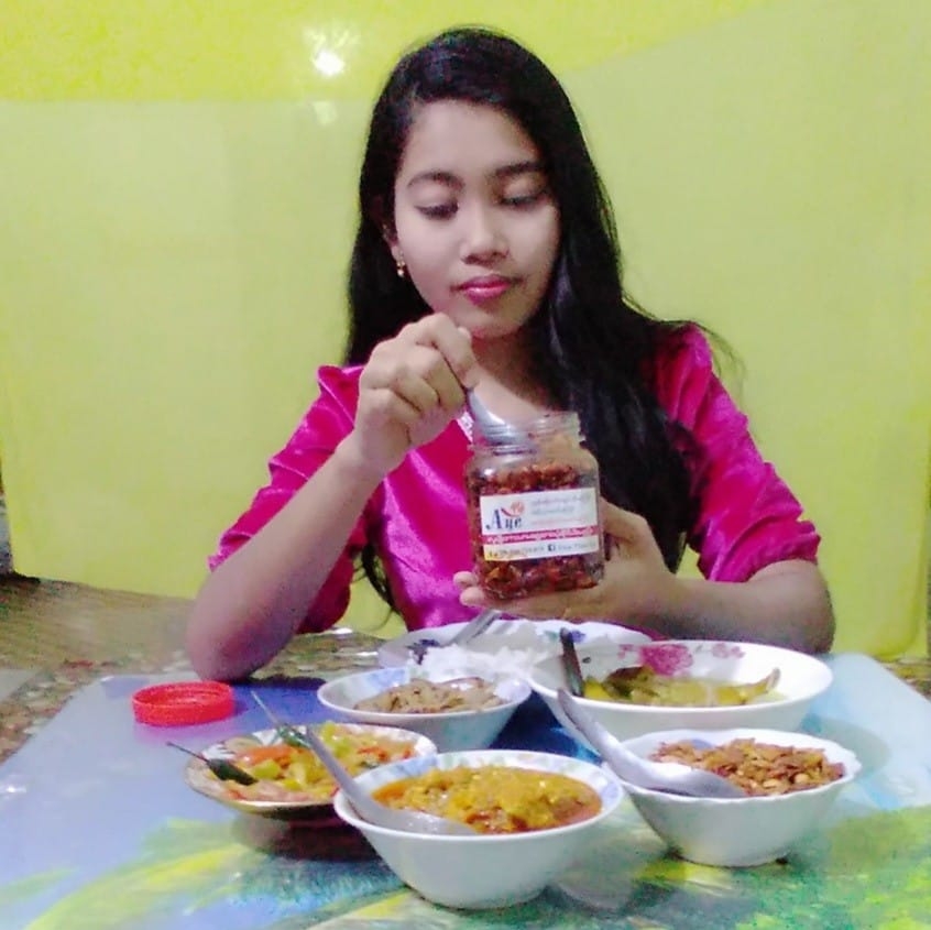 Chilli World ငရုပ်သီးကြော်အမျိုးမျိုး