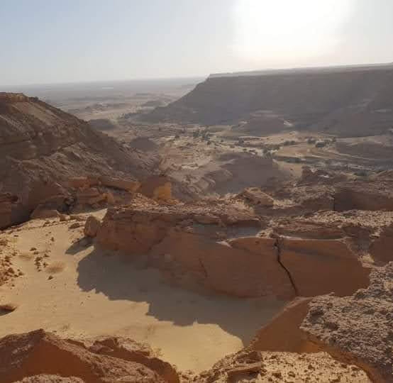عاشق للصحراء