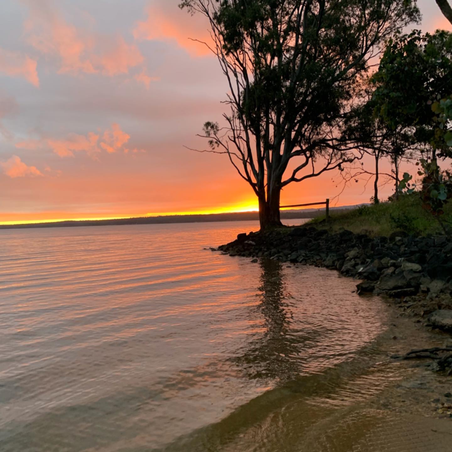 Lake Glenmaggie Community