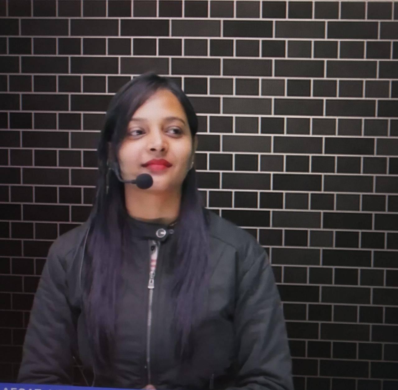 English with Rashika Gupta | Delhi