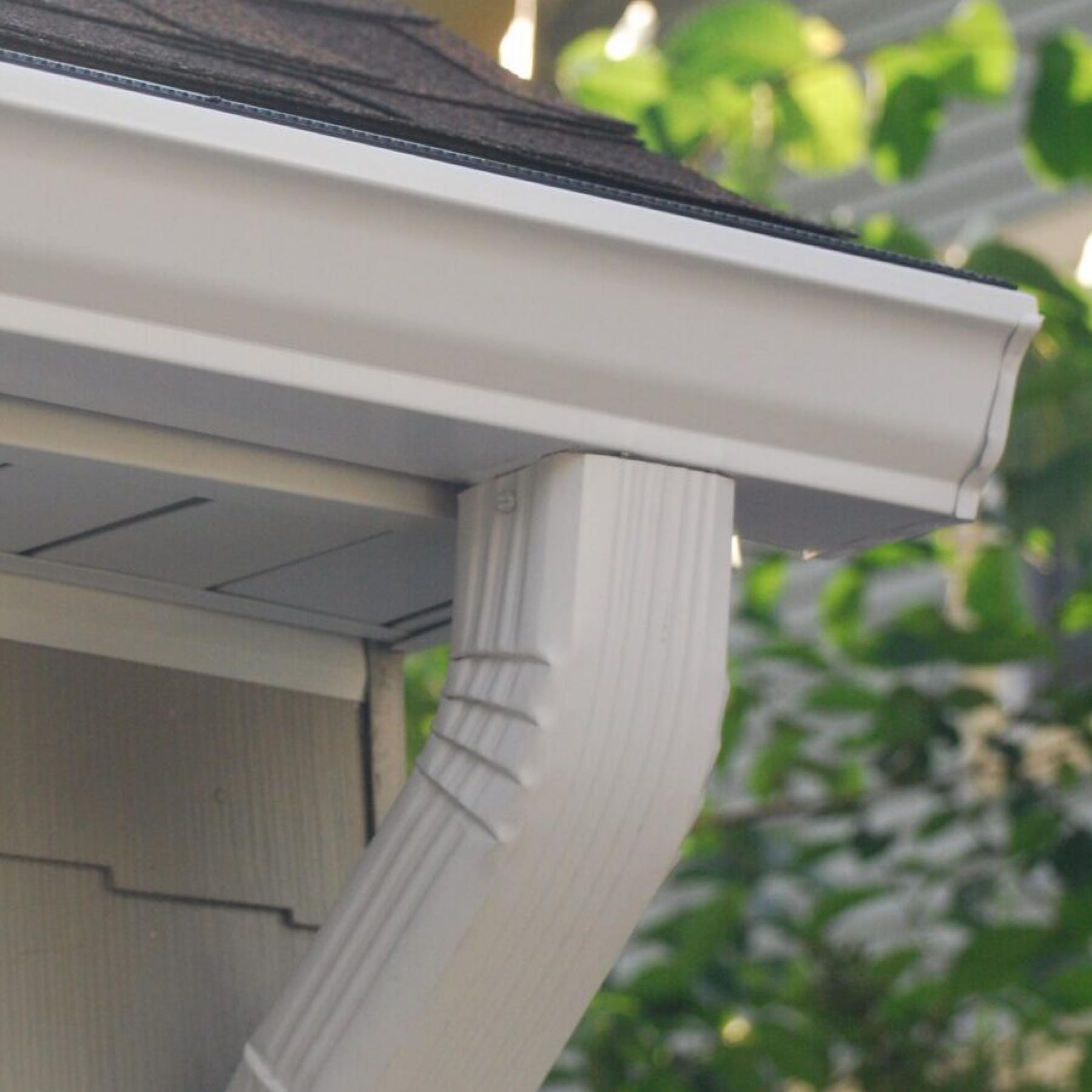 R&R Seamless Gutters | Pittsburgh PA