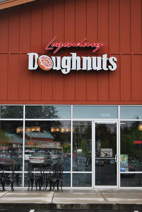 Oprah maple bacon bar, Snickers with... - Legendary Doughnuts | Facebook