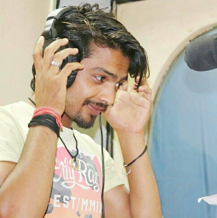 Mahi nurpuriya singer
