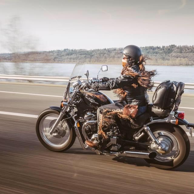 Chic Rider Designs and Grip It Now
